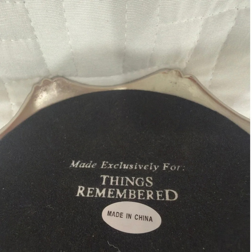 Things Remembered Family Tree 12 Hanging Photo Frames 25th Anniversary Silver